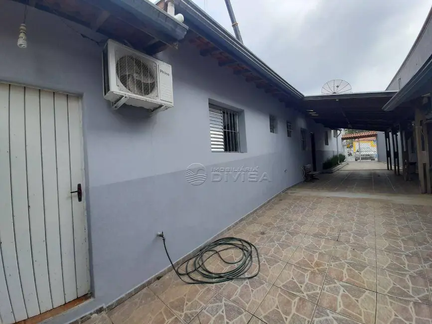 Casa com 2 quartos à venda, 250m2 em Itupeva - SP - imagem 2 Foto 2 de Casa com 2 quartos à venda, 250m2 em Itupeva - SP
