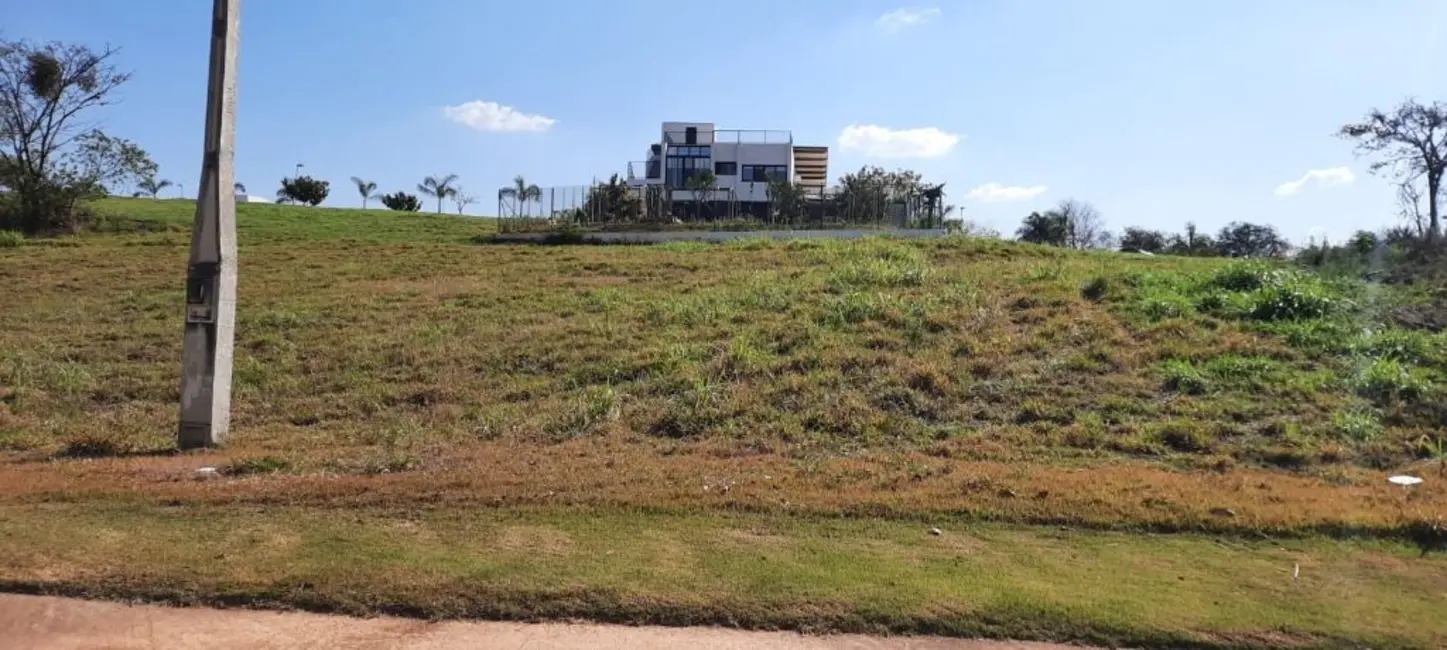 Foto 1 de Terreno / Lote à venda, 800m2 em Itupeva - SP