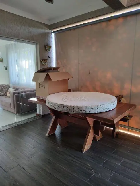 Foto 9 de Casa de Condomínio com 3 quartos à venda, 1320m2 em Itupeva - SP