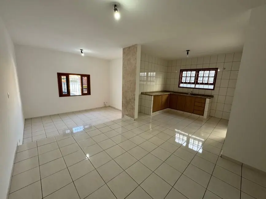 Foto 1 de Casa com 3 quartos à venda, 200m2 em Itupeva - SP