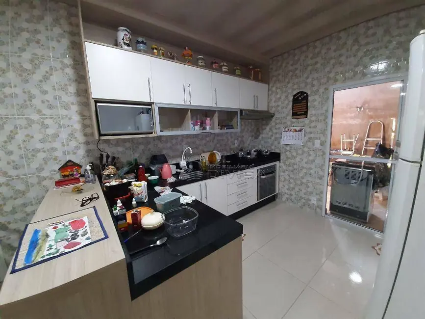 Foto 3 de Chácara com 6 quartos à venda, 1020m2 em Itupeva - SP