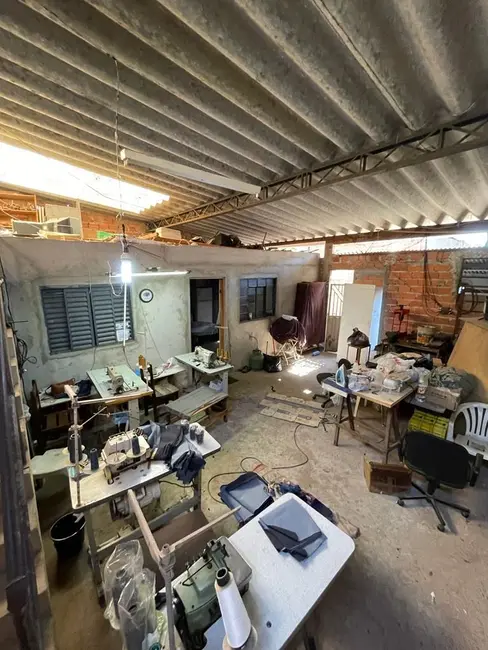 Foto 5 de Casa com 2 quartos à venda, 400m2 em Elias Fausto - SP