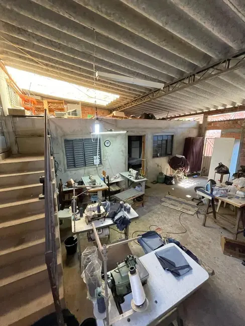 Foto 4 de Casa com 2 quartos à venda, 400m2 em Elias Fausto - SP