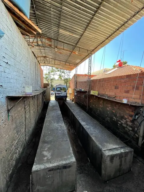 Foto 8 de Casa com 2 quartos à venda, 400m2 em Elias Fausto - SP