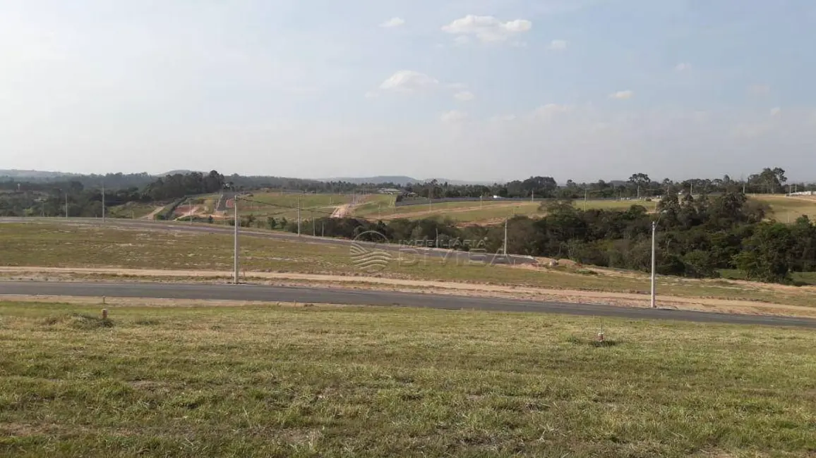 Foto 1 de Terreno / Lote à venda, 362m2 em Itupeva - SP