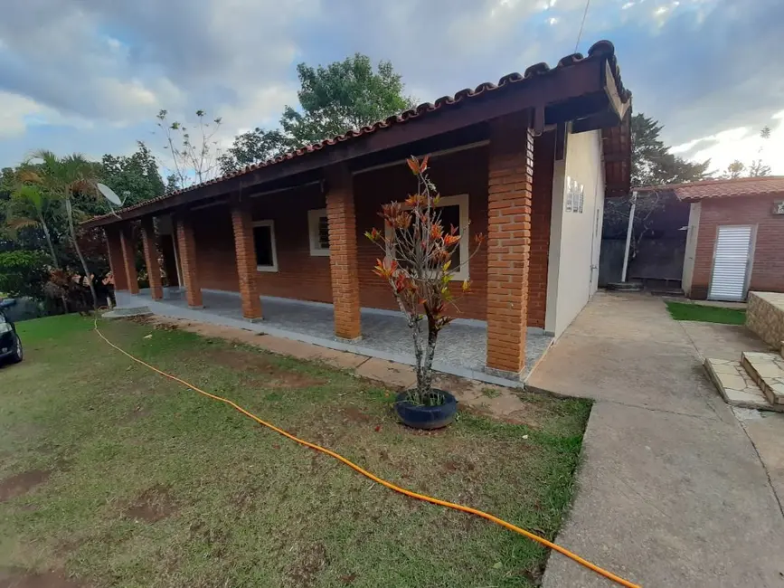 Chácara com 4 quartos à venda, 1000m2 em Itupeva - SP - imagem 4 Foto 4 de Chácara com 4 quartos à venda, 1000m2 em Itupeva - SP