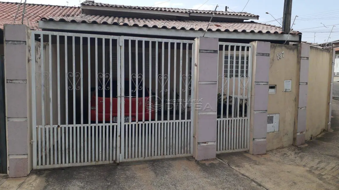Foto 2 de Casa com 2 quartos à venda, 128m2 em Elias Fausto - SP