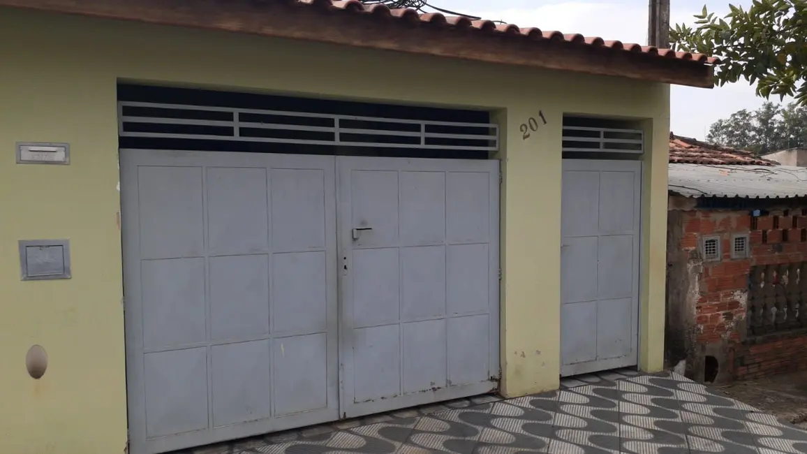 Foto 1 de Casa com 2 quartos à venda, 139m2 em Elias Fausto - SP