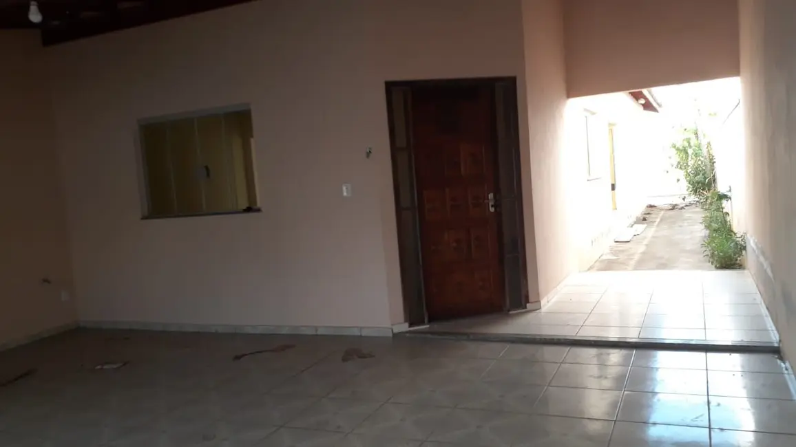 Foto 3 de Casa com 2 quartos à venda, 175m2 em Elias Fausto - SP