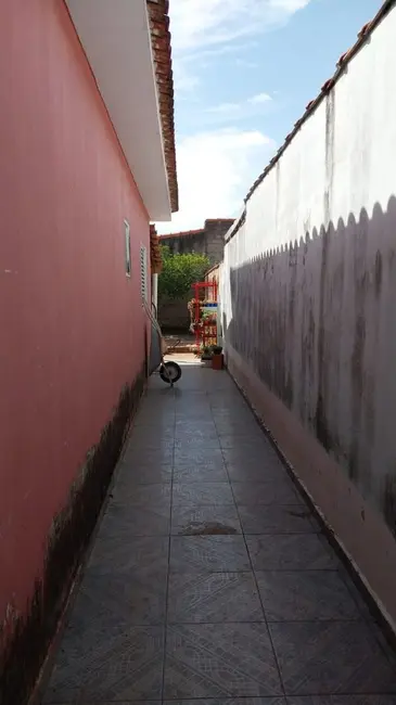 Casa com 3 quartos à venda, 250m2 em Elias Fausto - SP - imagem 6 Foto 6 de Casa com 3 quartos à venda, 250m2 em Elias Fausto - SP