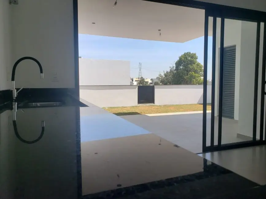 Foto 7 de Casa de Condomínio com 3 quartos à venda, 250m2 em Itupeva - SP