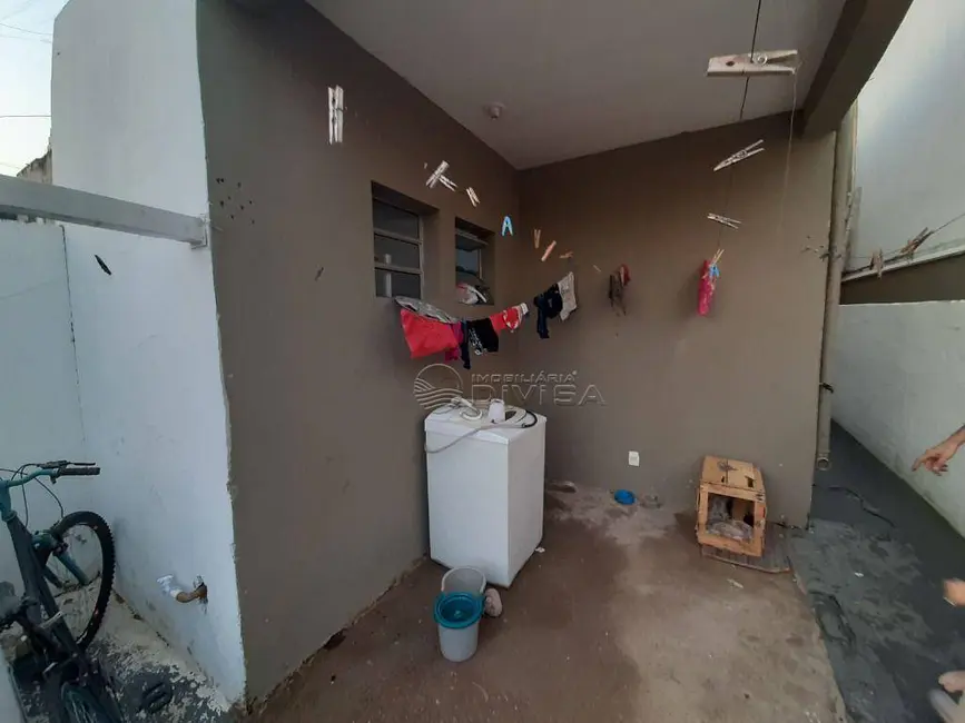 Casa com 4 quartos à venda, 150m2 em Itupeva - SP - imagem 2 Foto 2 de Casa com 4 quartos à venda, 150m2 em Itupeva - SP