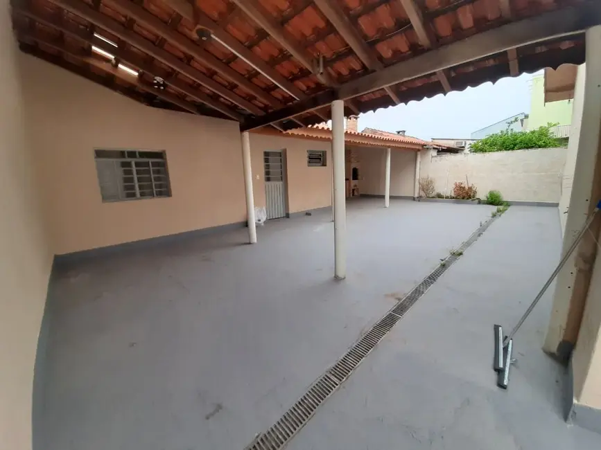 Foto 2 de Casa com 2 quartos à venda, 300m2 em Itupeva - SP