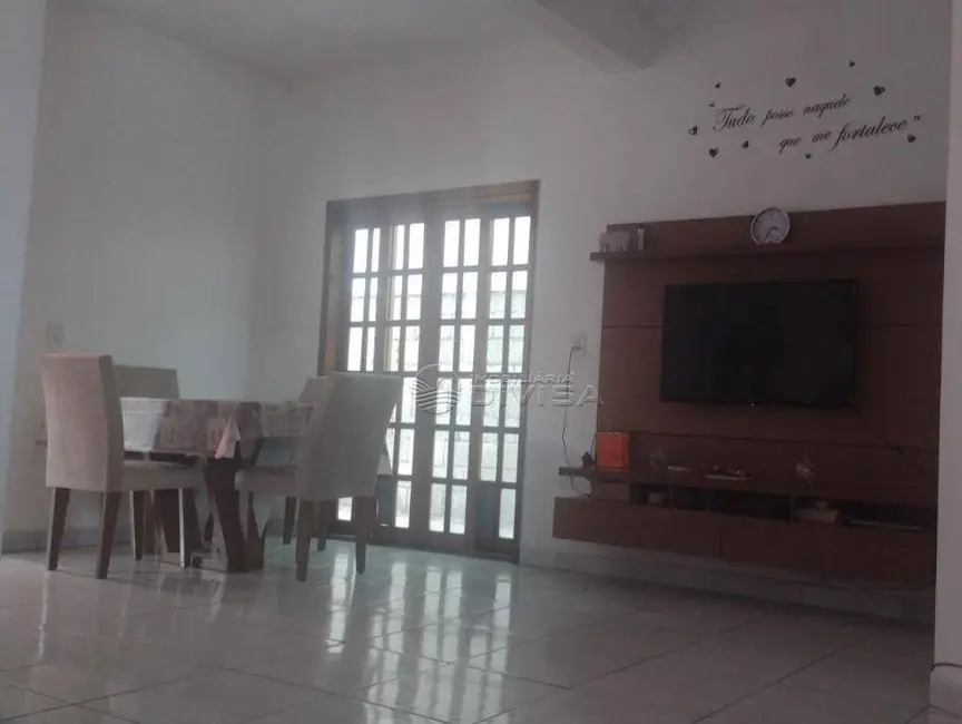 Foto 1 de Casa com 3 quartos à venda, 200m2 em Itupeva - SP