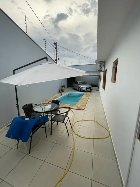 Foto 9 de Casa com 2 quartos à venda, 216m2 em Elias Fausto - SP
