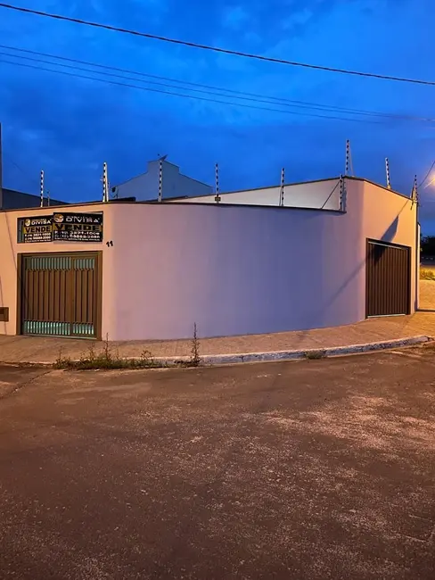 Foto 3 de Casa com 2 quartos à venda, 216m2 em Elias Fausto - SP