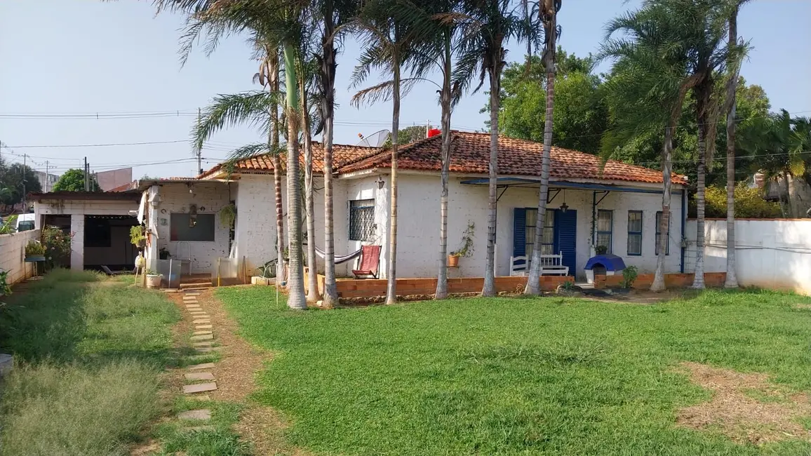 Foto 1 de Casa com 2 quartos à venda, 800m2 em Elias Fausto - SP