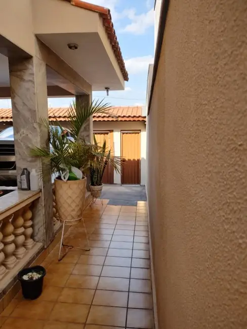 Foto 5 de Casa com 2 quartos para alugar, 336m2 em Itupeva - SP