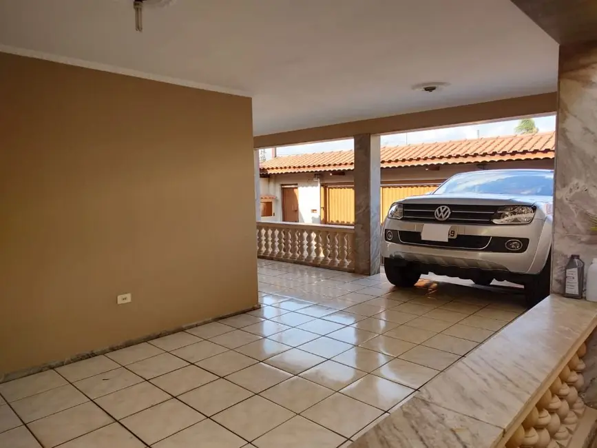 Foto 4 de Casa com 2 quartos para alugar, 336m2 em Itupeva - SP