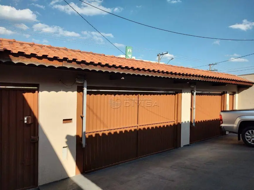 Foto 2 de Casa com 2 quartos para alugar, 336m2 em Itupeva - SP