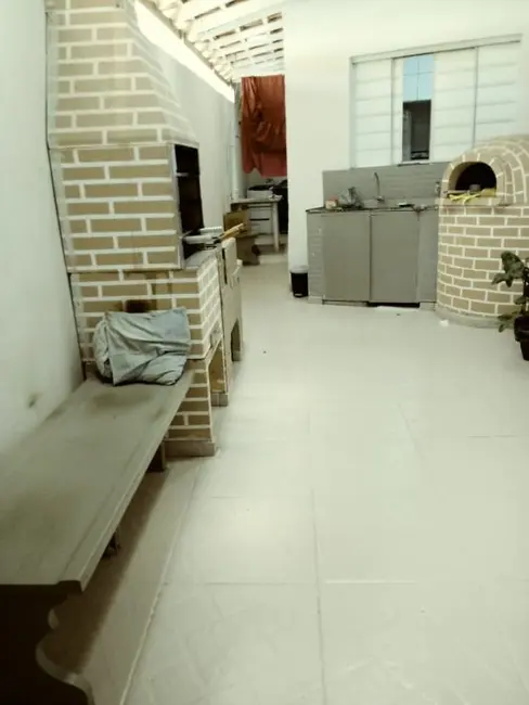 Sobrado com 2 quartos à venda, 179m2 em Itupeva - SP - imagem 3 Foto 3 de Sobrado com 2 quartos à venda, 179m2 em Itupeva - SP