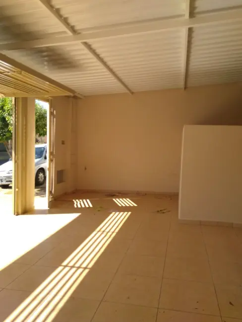 Foto 4 de Casa com 3 quartos à venda, 200m2 em Elias Fausto - SP