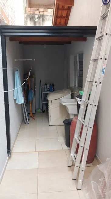 Foto 8 de Casa com 2 quartos à venda, 200m2 em Elias Fausto - SP