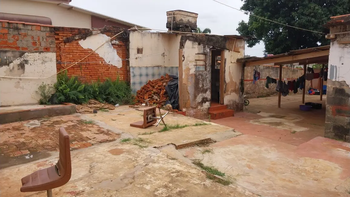 Foto 7 de Casa com 2 quartos à venda, 740m2 em Elias Fausto - SP