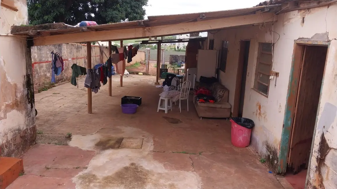 Foto 8 de Casa com 2 quartos à venda, 740m2 em Elias Fausto - SP