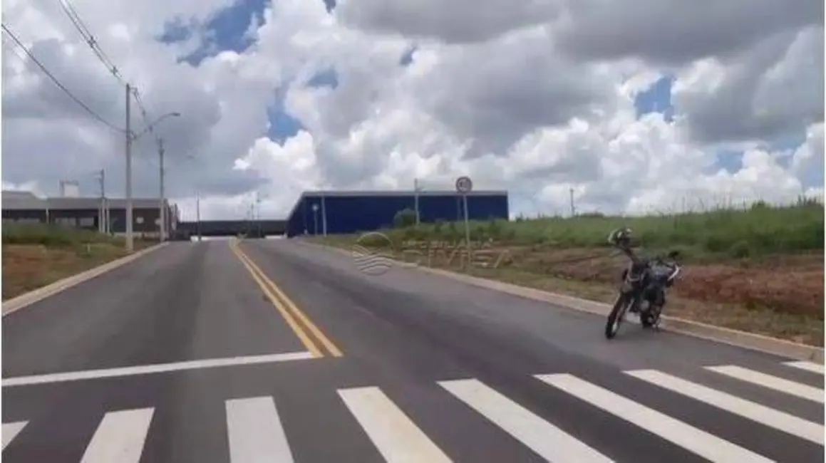 Foto 3 de Sala Comercial à venda, 2057m2 em Itupeva - SP