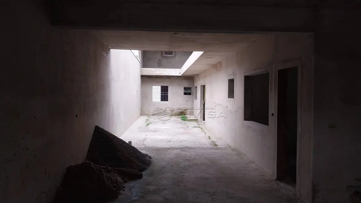 Foto 9 de Sobrado com 4 quartos à venda, 200m2 em Elias Fausto - SP