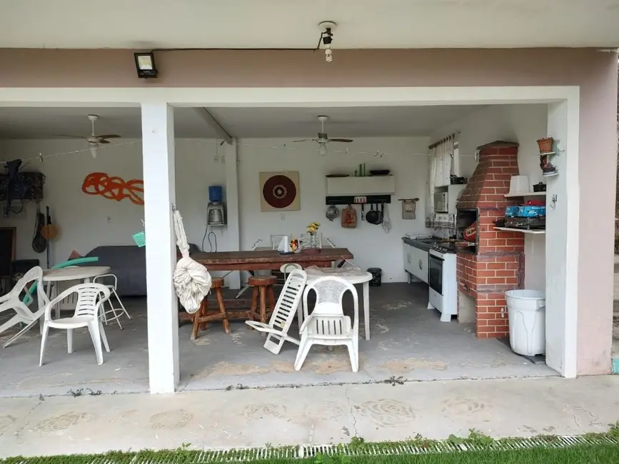 Chácara com 3 quartos à venda, 1500m2 em Itupeva - SP - imagem 4 Foto 4 de Chácara com 3 quartos à venda, 1500m2 em Itupeva - SP