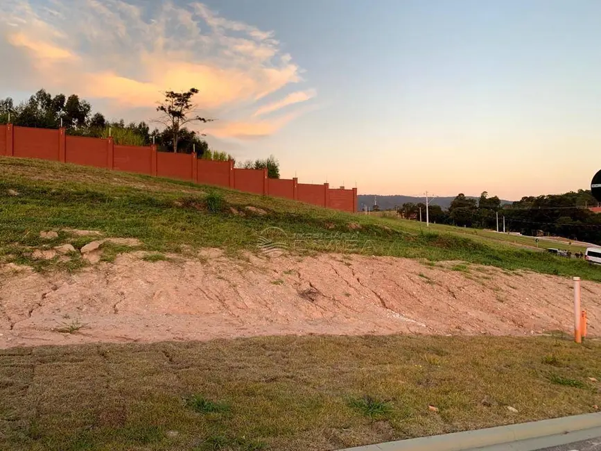 Foto 1 de Terreno / Lote à venda, 435m2 em Itupeva - SP