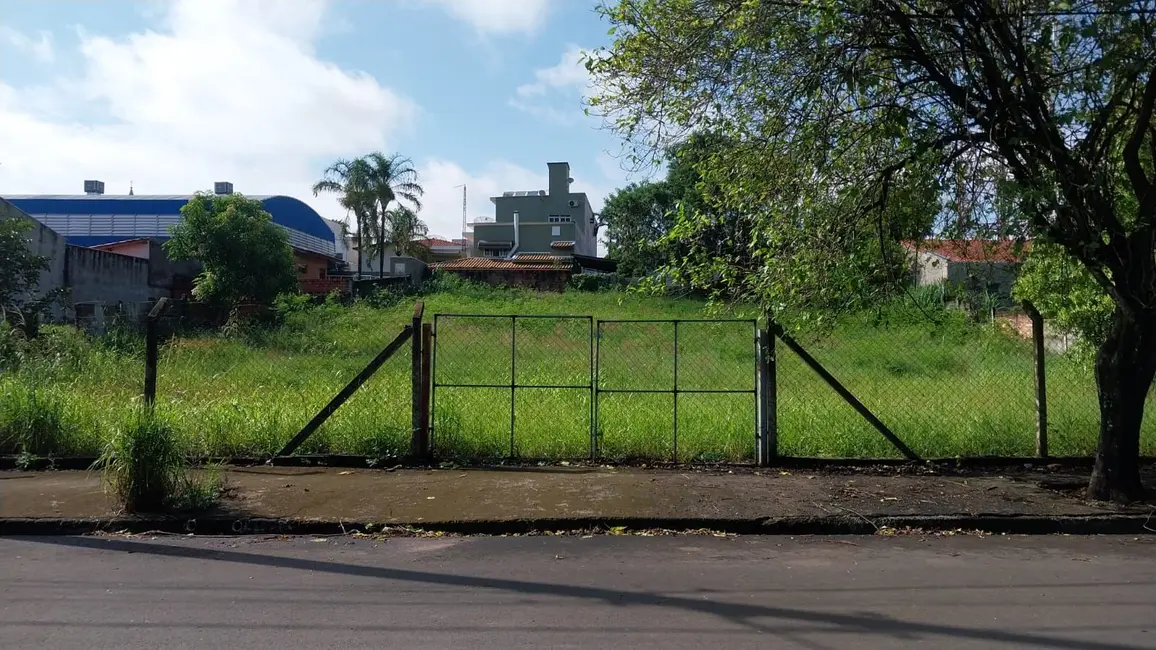 Foto 1 de Terreno / Lote à venda, 1680m2 em Centro, Elias Fausto - SP
