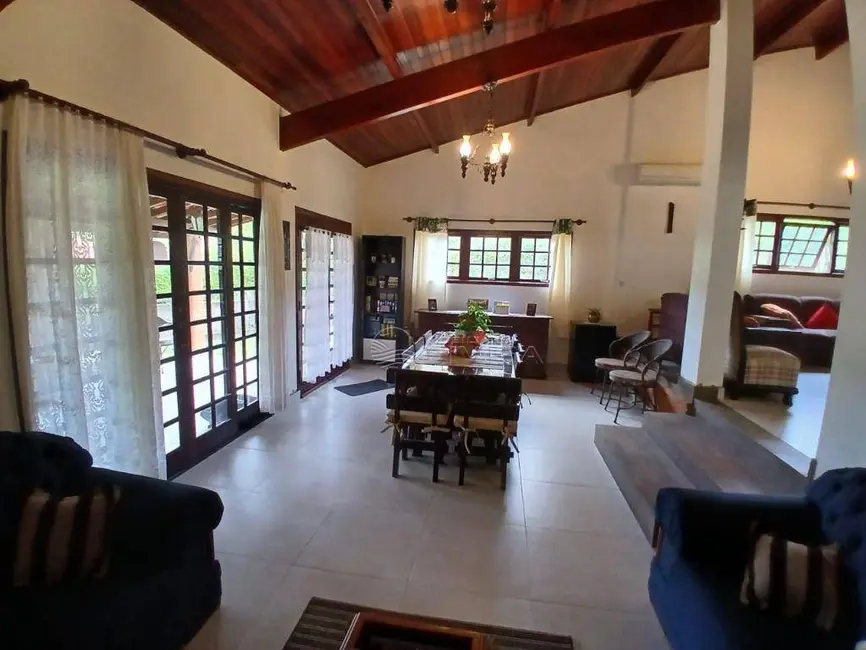 Foto 4 de Casa de Condomínio com 3 quartos à venda, 1300m2 em Itupeva - SP