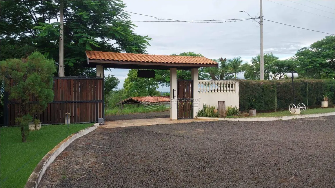 Chácara com 4 quartos à venda, 4656m2 em Elias Fausto - SP - imagem 1 Foto 1 de Chácara com 4 quartos à venda, 4656m2 em Elias Fausto - SP