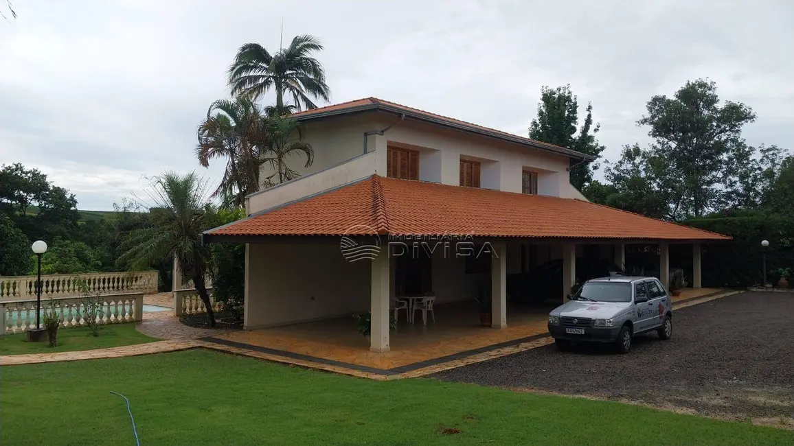 Chácara com 4 quartos à venda, 4656m2 em Elias Fausto - SP - imagem 6 Foto 6 de Chácara com 4 quartos à venda, 4656m2 em Elias Fausto - SP