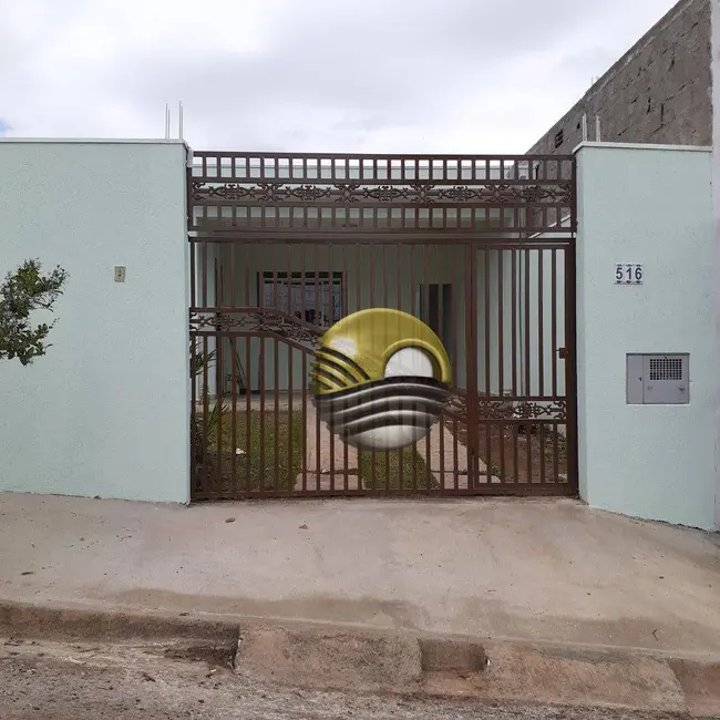 Foto 2 de Casa com 3 quartos à venda, 200m2 em Elias Fausto - SP