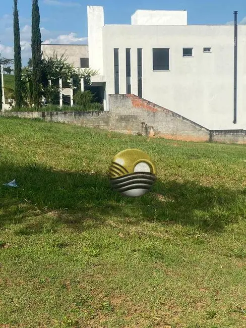 Foto 2 de Terreno / Lote à venda, 688m2 em Itupeva - SP
