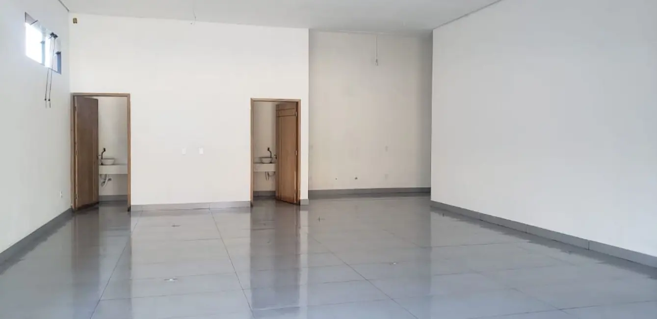 Foto 5 de Sala Comercial à venda, 300m2 em Itupeva - SP
