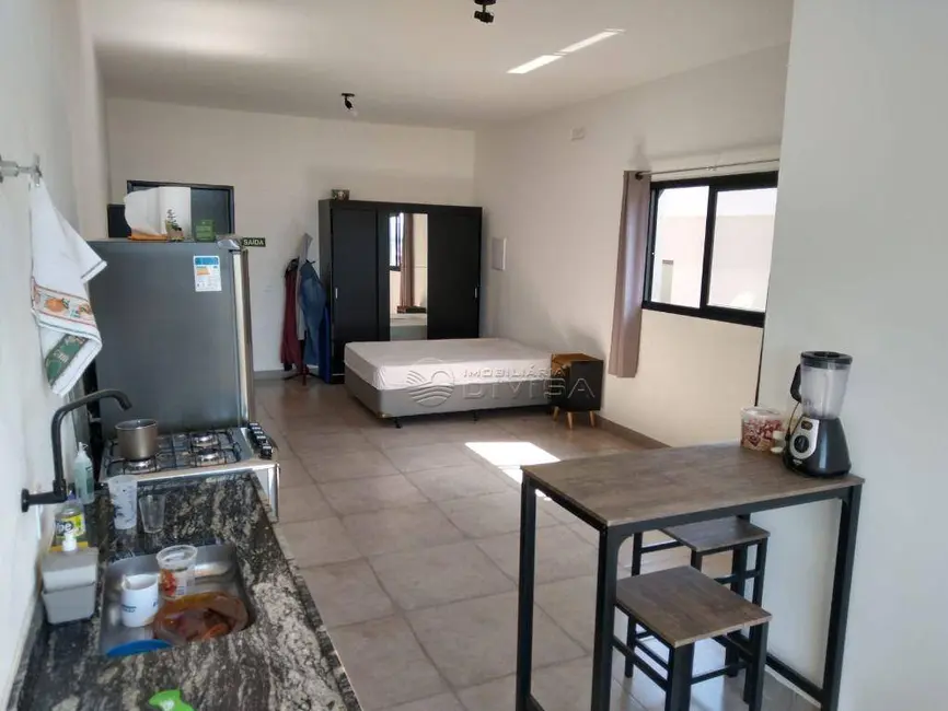 Sala Comercial à venda, 300m2 em Itupeva - SP - imagem 7 Foto 7 de Sala Comercial à venda, 300m2 em Itupeva - SP