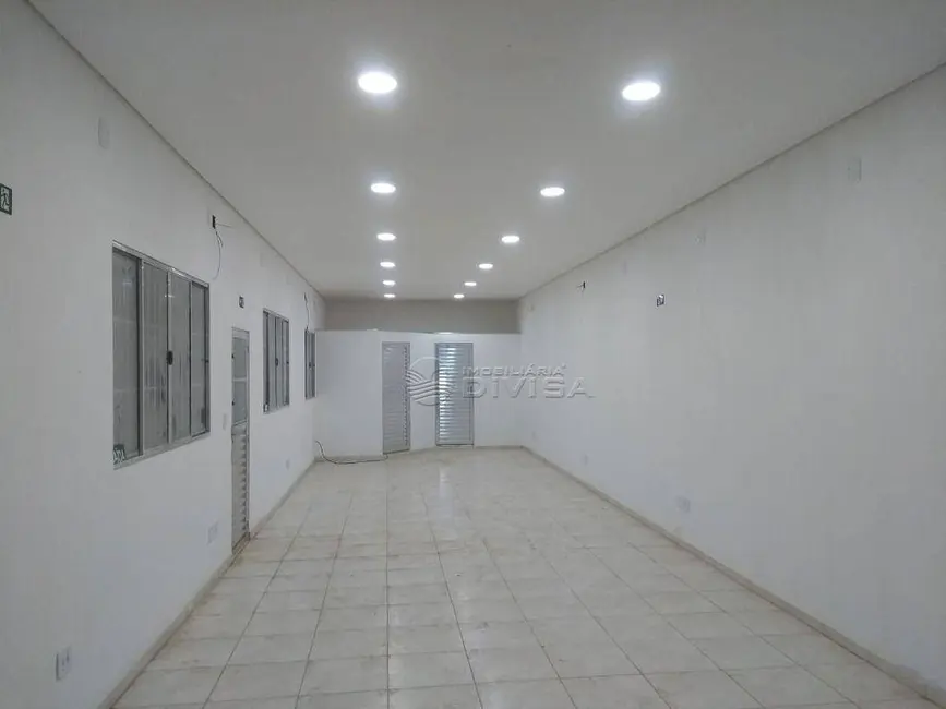 Foto 1 de Sala Comercial à venda, 150m2 em Itupeva - SP