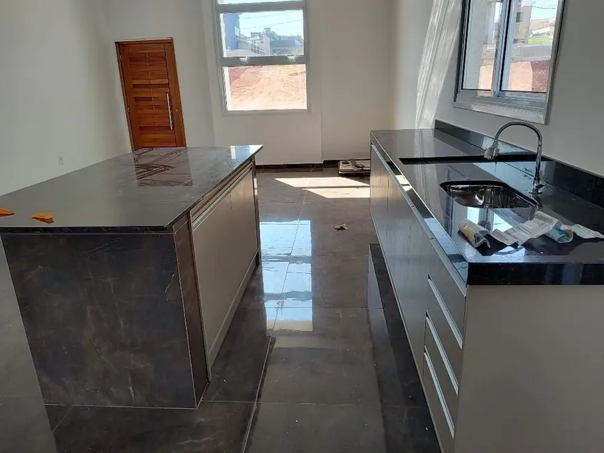 Casa de Condomínio com 3 quartos à venda e para alugar, 300m2 em Itupeva - SP - imagem 2 Foto 2 de Casa de Condomínio com 3 quartos à venda e para alugar, 300m2 em Itupeva - SP