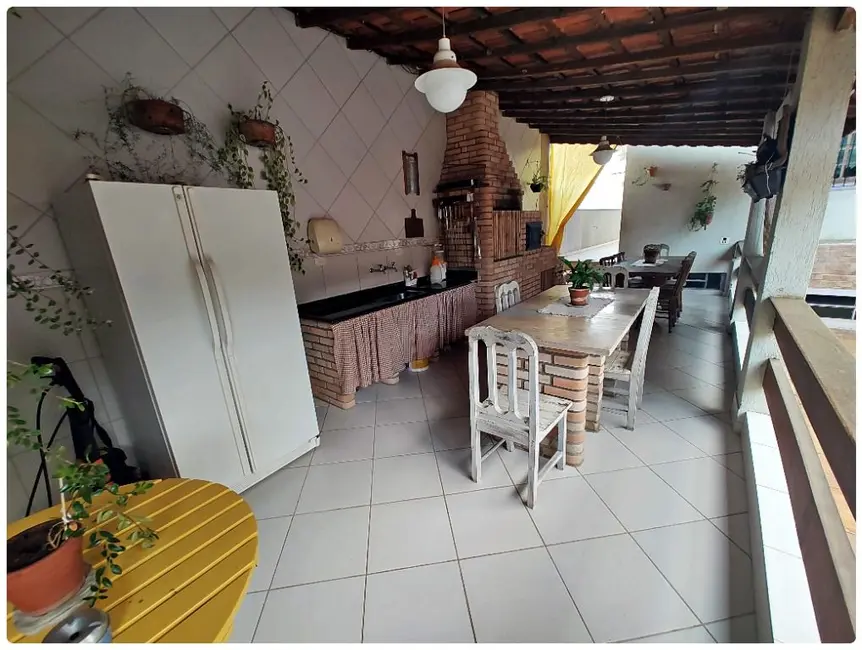 Foto 9 de Casa com 4 quartos à venda, 304m2 em Itupeva - SP