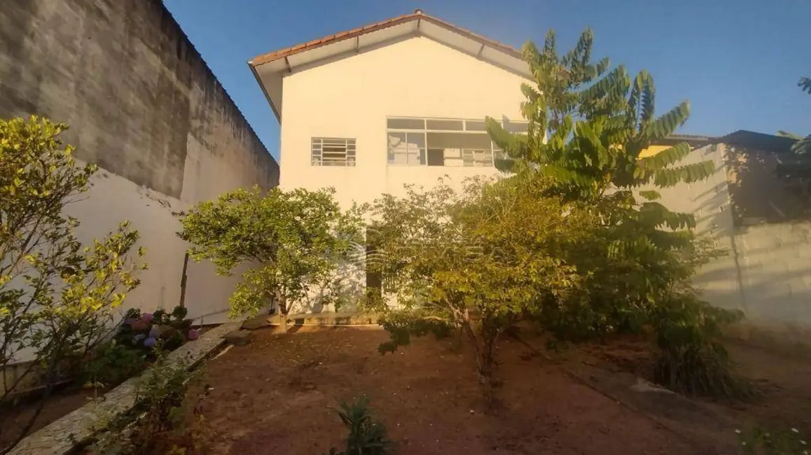Foto 1 de Casa com 3 quartos à venda, 374m2 em Itupeva - SP