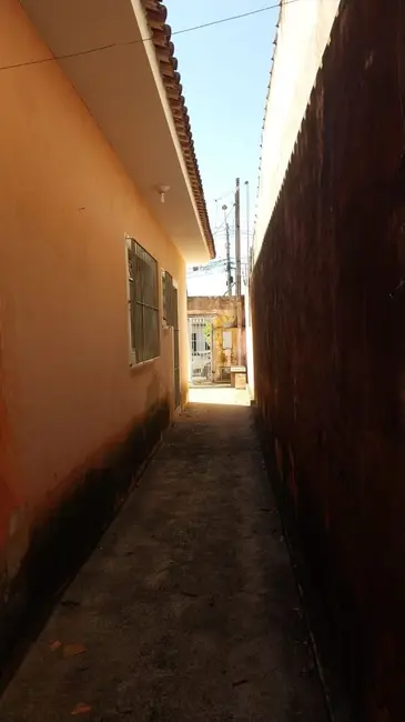 Foto 4 de Casa com 3 quartos à venda, 250m2 em Elias Fausto - SP