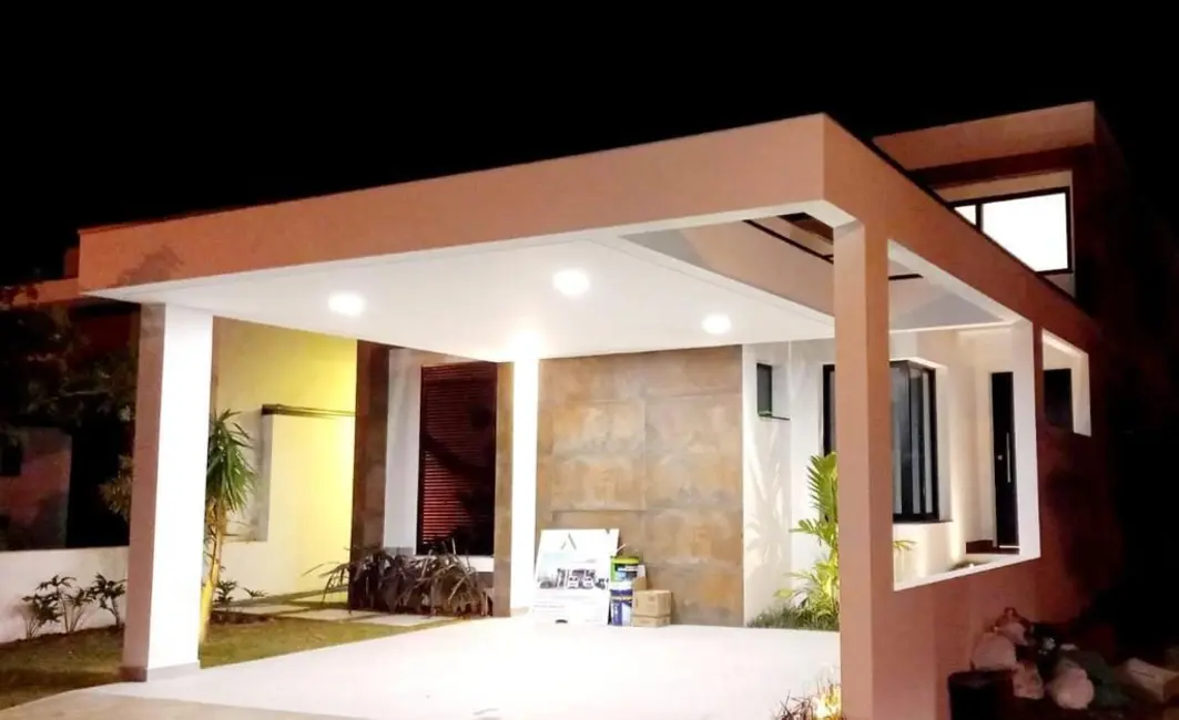 Foto 1 de Casa de Condomínio com 3 quartos à venda, 250m2 em Cabreuva - SP