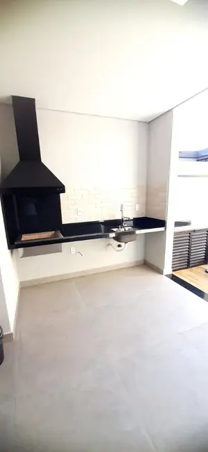 Foto 5 de Sobrado com 3 quartos à venda, 208m2 em Indaiatuba - SP