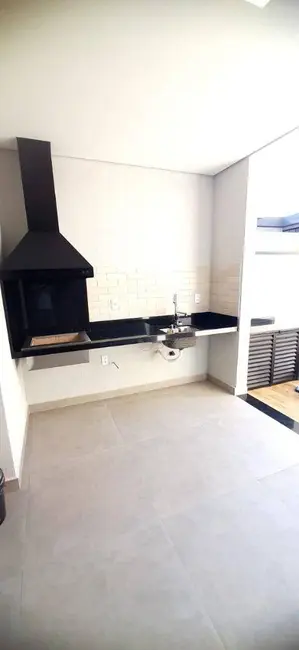 Foto 5 de Sobrado com 3 quartos à venda, 208m2 em Indaiatuba - SP