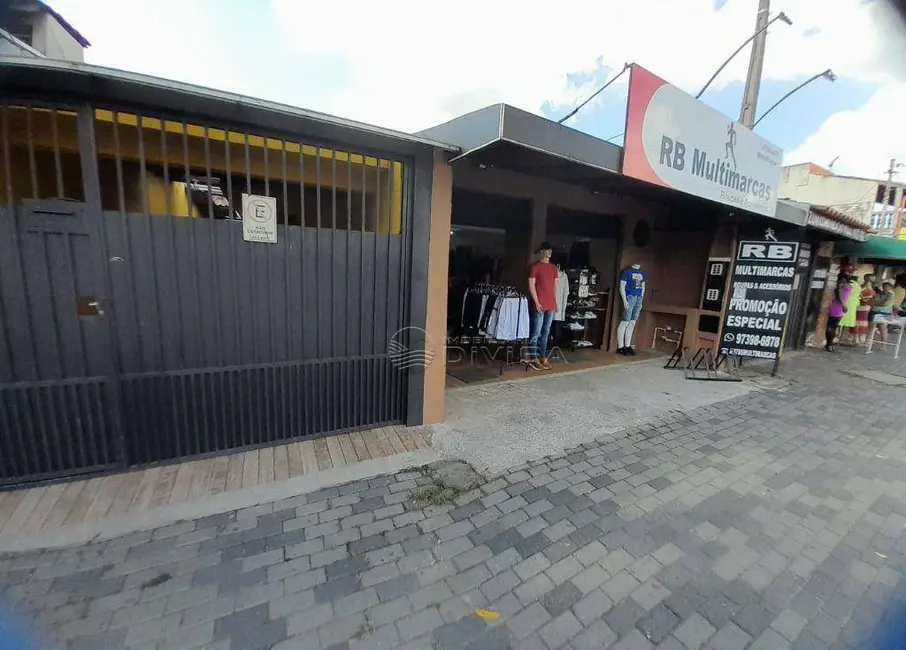 Foto 1 de Casa com 2 quartos à venda, 180m2 em Itupeva - SP